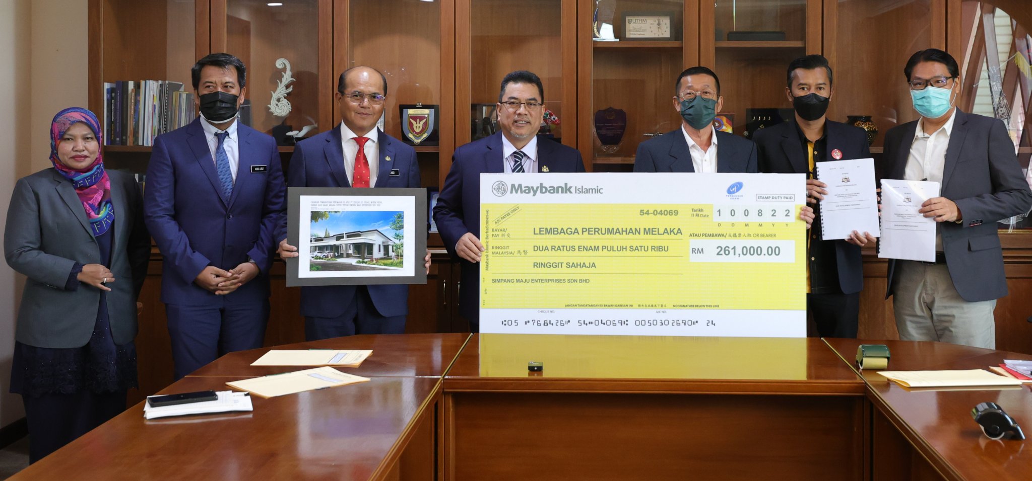 Lembaga Perumahan Melaka (LPM) bersama pemaju, Syarikat Simpang Maju Enterprise Sdn. Bhd. telah menandatangani perjanjian usahasama bagi pembangunan Rumah Kos Sederhana Rendah (RKSR) di atas lot HSD 32546, PT 2315, Mukim Pegoh, Daerah Alo Gajah, Melaka seluas 5,203.5 meter persegi pada 10 Ogos 2022.